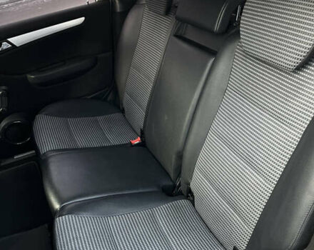 Серый Мерседес Б-класс, объемом двигателя 1.99 л и пробегом 223 тыс. км за 5500 $, фото 18 на Automoto.ua