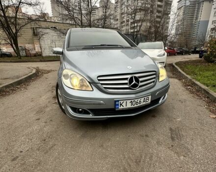 Серый Мерседес Б-класс, объемом двигателя 2 л и пробегом 273 тыс. км за 4999 $, фото 5 на Automoto.ua