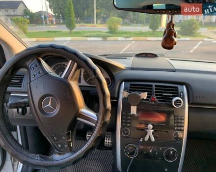 Серый Мерседес Б-класс, объемом двигателя 1.99 л и пробегом 290 тыс. км за 6500 $, фото 2 на Automoto.ua