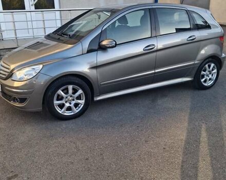 Сірий Мерседес Б-клас, об'ємом двигуна 1.7 л та пробігом 260 тис. км за 5550 $, фото 9 на Automoto.ua