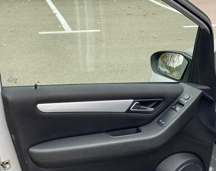 Сірий Мерседес Б-клас, об'ємом двигуна 1.5 л та пробігом 200 тис. км за 6200 $, фото 33 на Automoto.ua