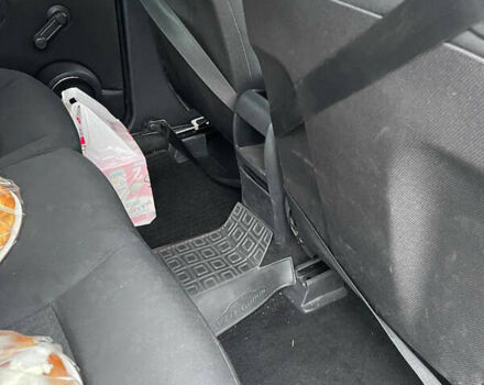 Серый Мерседес Б-класс, объемом двигателя 1.99 л и пробегом 288 тыс. км за 6200 $, фото 10 на Automoto.ua