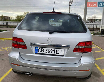 Серый Мерседес Б-класс, объемом двигателя 1.99 л и пробегом 300 тыс. км за 6200 $, фото 4 на Automoto.ua