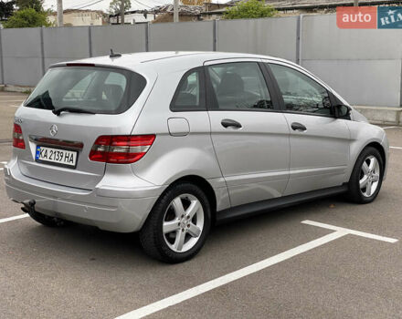 Сірий Мерседес Б-клас, об'ємом двигуна 1.5 л та пробігом 200 тис. км за 6200 $, фото 5 на Automoto.ua