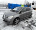 Серый Мерседес Б-класс, объемом двигателя 1.5 л и пробегом 236 тыс. км за 7500 $, фото 2 на Automoto.ua