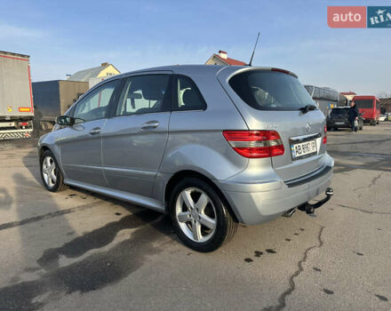 Серый Мерседес Б-класс, объемом двигателя 1.7 л и пробегом 252 тыс. км за 6800 $, фото 4 на Automoto.ua