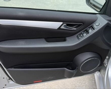 Серый Мерседес Б-класс, объемом двигателя 2 л и пробегом 360 тыс. км за 4950 $, фото 4 на Automoto.ua