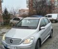 Серый Мерседес Б-класс, объемом двигателя 2 л и пробегом 289 тыс. км за 5700 $, фото 1 на Automoto.ua