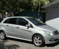 Сірий Мерседес Б-клас, об'ємом двигуна 0 л та пробігом 165 тис. км за 6143 $, фото 1 на Automoto.ua