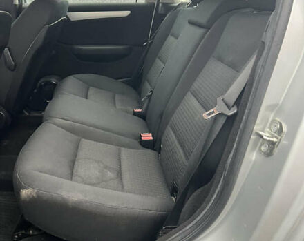 Мерседес Б-класс 2006 в Тлумаче на Automoto.ua Серый Мерседес Б-класс, объемом двигателя 1.99 л и пробегом 280 тыс. км за 4650 $, фото 7 на Automoto.ua