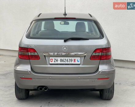 Сірий Мерседес Б-клас, об'ємом двигуна 2 л та пробігом 273 тис. км за 6900 $, фото 17 на Automoto.ua