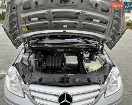 Сірий Мерседес Б-клас, об'ємом двигуна 1.7 л та пробігом 197 тис. км за 6999 $, фото 18 на Automoto.ua