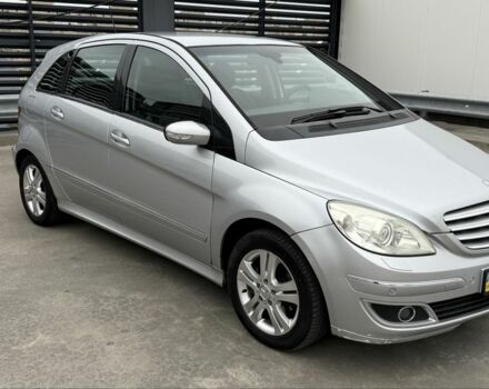 Серый Мерседес Б-класс, объемом двигателя 2 л и пробегом 360 тыс. км за 4950 $, фото 1 на Automoto.ua