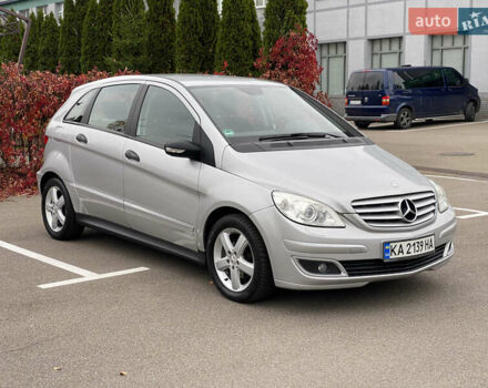 Сірий Мерседес Б-клас, об'ємом двигуна 1.5 л та пробігом 200 тис. км за 6200 $, фото 7 на Automoto.ua