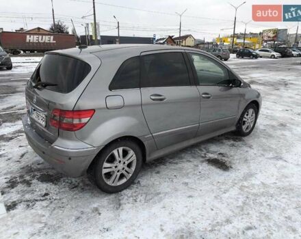 Серый Мерседес Б-класс, объемом двигателя 1.5 л и пробегом 236 тыс. км за 7500 $, фото 3 на Automoto.ua