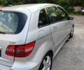 Сірий Мерседес Б-клас, об'ємом двигуна 2 л та пробігом 250 тис. км за 6200 $, фото 3 на Automoto.ua