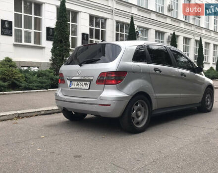 Сірий Мерседес Б-клас, об'ємом двигуна 1.99 л та пробігом 284 тис. км за 4950 $, фото 8 на Automoto.ua