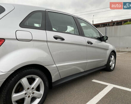 Сірий Мерседес Б-клас, об'ємом двигуна 1.5 л та пробігом 200 тис. км за 6200 $, фото 21 на Automoto.ua