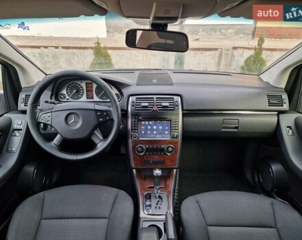Сірий Мерседес Б-клас, об'ємом двигуна 2 л та пробігом 295 тис. км за 6200 $, фото 18 на Automoto.ua
