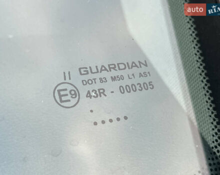 Сірий Мерседес Б-клас, об'ємом двигуна 2 л та пробігом 273 тис. км за 6900 $, фото 45 на Automoto.ua