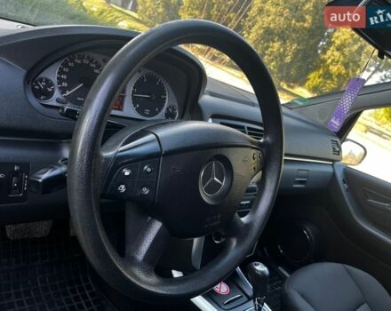 Сірий Мерседес Б-клас, об'ємом двигуна 2 л та пробігом 273 тис. км за 6150 $, фото 36 на Automoto.ua