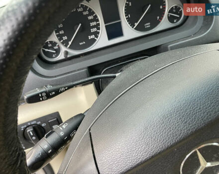 Сірий Мерседес Б-клас, об'ємом двигуна 2 л та пробігом 273 тис. км за 6900 $, фото 33 на Automoto.ua