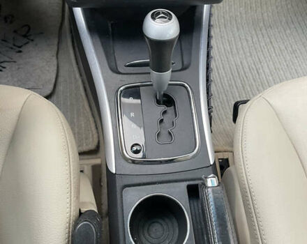 Сірий Мерседес Б-клас, об'ємом двигуна 2 л та пробігом 273 тис. км за 6900 $, фото 37 на Automoto.ua