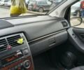 Сірий Мерседес Б-клас, об'ємом двигуна 2 л та пробігом 289 тис. км за 5700 $, фото 26 на Automoto.ua
