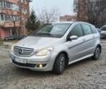 Серый Мерседес Б-класс, объемом двигателя 2 л и пробегом 289 тыс. км за 5700 $, фото 1 на Automoto.ua