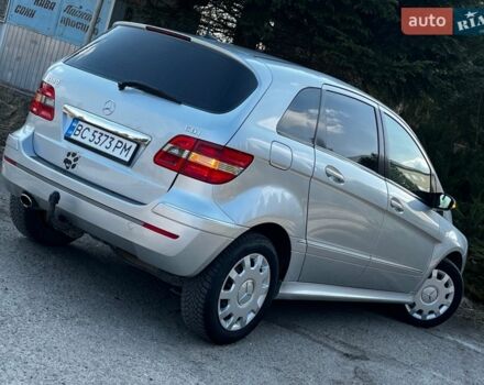 Сірий Мерседес Б-клас, об'ємом двигуна 2 л та пробігом 273 тис. км за 6150 $, фото 29 на Automoto.ua