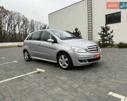 Сірий Мерседес Б-клас, об'ємом двигуна 1.7 л та пробігом 197 тис. км за 6999 $, фото 1 на Automoto.ua