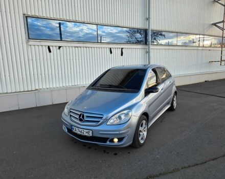 Сірий Мерседес Б-клас, об'ємом двигуна 1.6 л та пробігом 390 тис. км за 5900 $, фото 3 на Automoto.ua