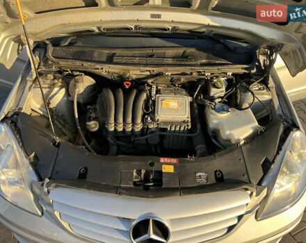 Серый Мерседес Б-класс, объемом двигателя 1.5 л и пробегом 224 тыс. км за 5999 $, фото 33 на Automoto.ua