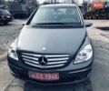 Сірий Мерседес Б-клас, об'ємом двигуна 1.7 л та пробігом 219 тис. км за 8000 $, фото 1 на Automoto.ua