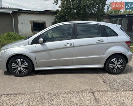 Мерседес Б-класс 2007 в Нововолынск на Automoto.ua Серый Мерседес Б-класс, объемом двигателя 2 л и пробегом 219 тыс. км за 7900 $, фото 2 на Automoto.ua