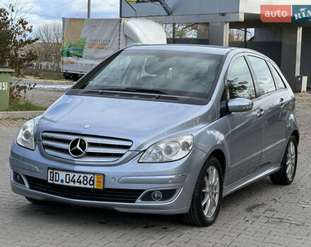 Сірий Мерседес Б-клас, об'ємом двигуна 2 л та пробігом 210 тис. км за 6200 $, фото 6 на Automoto.ua