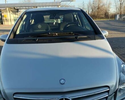 Серый Мерседес Б-класс, объемом двигателя 1.7 л и пробегом 231 тыс. км за 6500 $, фото 4 на Automoto.ua