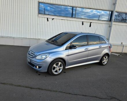 Сірий Мерседес Б-клас, об'ємом двигуна 1.6 л та пробігом 390 тис. км за 5900 $, фото 5 на Automoto.ua