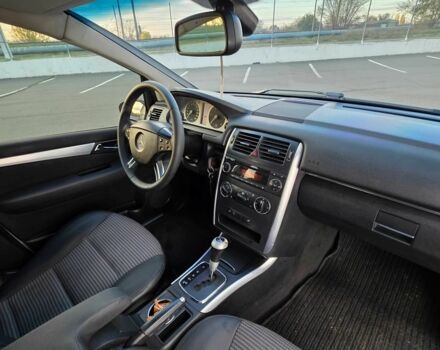 Сірий Мерседес Б-клас, об'ємом двигуна 1.6 л та пробігом 390 тис. км за 5900 $, фото 12 на Automoto.ua