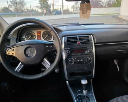 Сірий Мерседес Б-клас, об'ємом двигуна 1.6 л та пробігом 390 тис. км за 5900 $, фото 10 на Automoto.ua