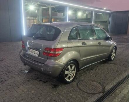 Сірий Мерседес Б-клас, об'ємом двигуна 2.03 л та пробігом 200 тис. км за 5700 $, фото 4 на Automoto.ua
