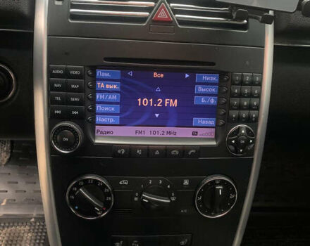 Серый Мерседес Б-класс, объемом двигателя 2 л и пробегом 306 тыс. км за 6200 $, фото 10 на Automoto.ua