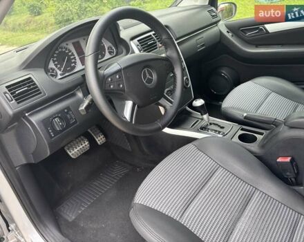 Мерседес Б-класс 2007 в Нововолынск на Automoto.ua Серый Мерседес Б-класс, объемом двигателя 2 л и пробегом 219 тыс. км за 7900 $, фото 20 на Automoto.ua