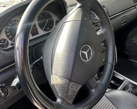 Серый Мерседес Б-класс, объемом двигателя 2 л и пробегом 273 тыс. км за 5500 $, фото 17 на Automoto.ua