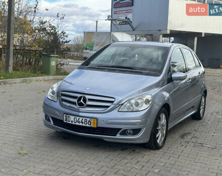 Сірий Мерседес Б-клас, об'ємом двигуна 2 л та пробігом 210 тис. км за 6200 $, фото 5 на Automoto.ua