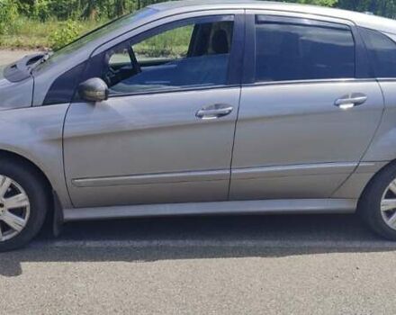 Сірий Мерседес Б-клас, об'ємом двигуна 2 л та пробігом 320 тис. км за 5500 $, фото 1 на Automoto.ua