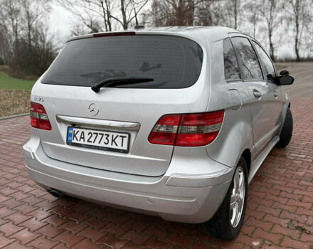 Сірий Мерседес Б-клас, об'ємом двигуна 1.7 л та пробігом 271 тис. км за 5800 $, фото 4 на Automoto.ua