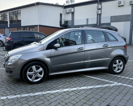 Сірий Мерседес Б-клас, об'ємом двигуна 2.04 л та пробігом 262 тис. км за 6500 $, фото 2 на Automoto.ua