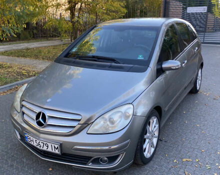 Серый Мерседес Б-класс, объемом двигателя 1.99 л и пробегом 197 тыс. км за 6500 $, фото 8 на Automoto.ua