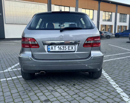 Сірий Мерседес Б-клас, об'ємом двигуна 2.04 л та пробігом 262 тис. км за 6500 $, фото 17 на Automoto.ua